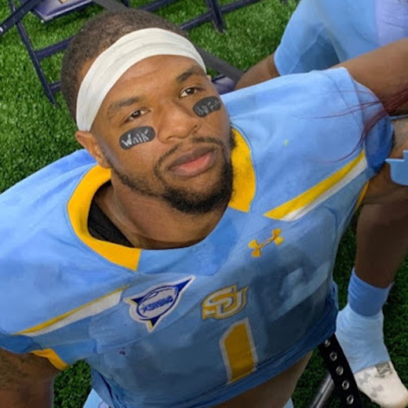 Meet your Posher, Calvin - Picture 1 of 1